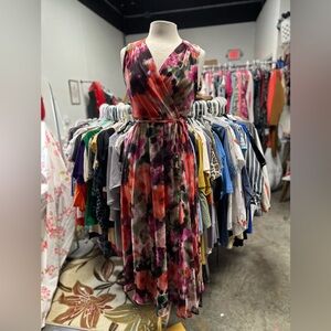 (NWOT) Calvin Klein Black and Pink Sleeveless V-Neck Maxi Dress